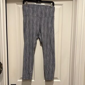 Chic Gray Herringbone lululemon size 10 Leggings